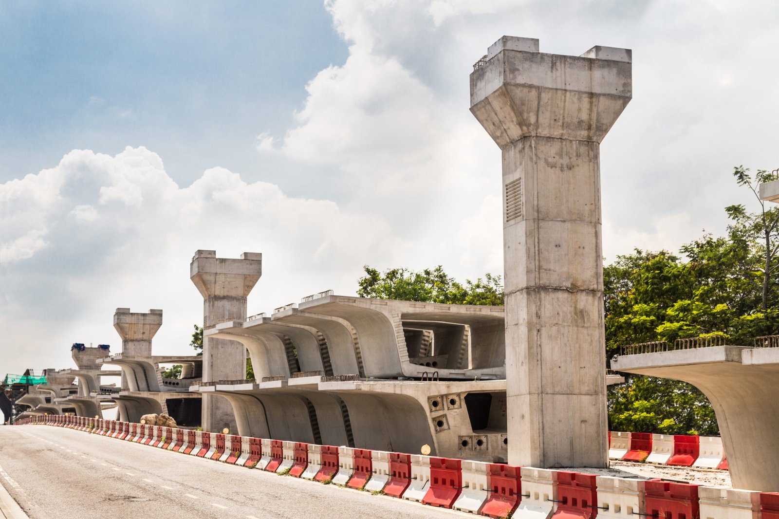 Advanced precast concrete production facility showcasing modern PCE applications